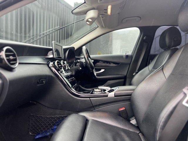 2016 Mercedes-Benz C-CLASS - Photo 5