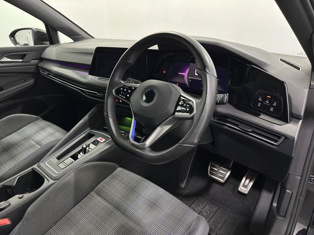 2021 Volkswagen Golf - Photo 11