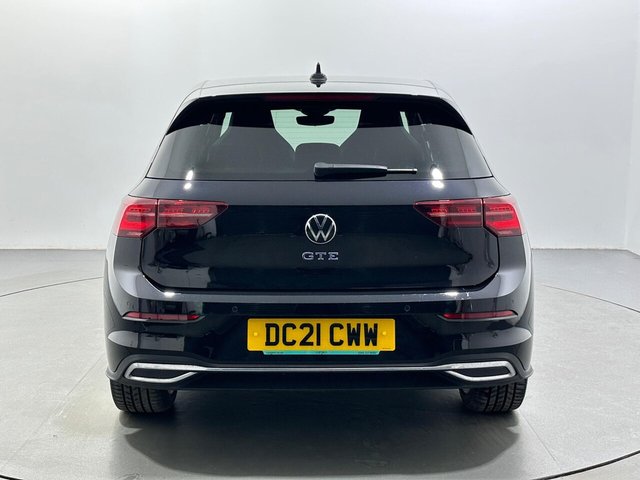 2021 Volkswagen Golf - Photo 7