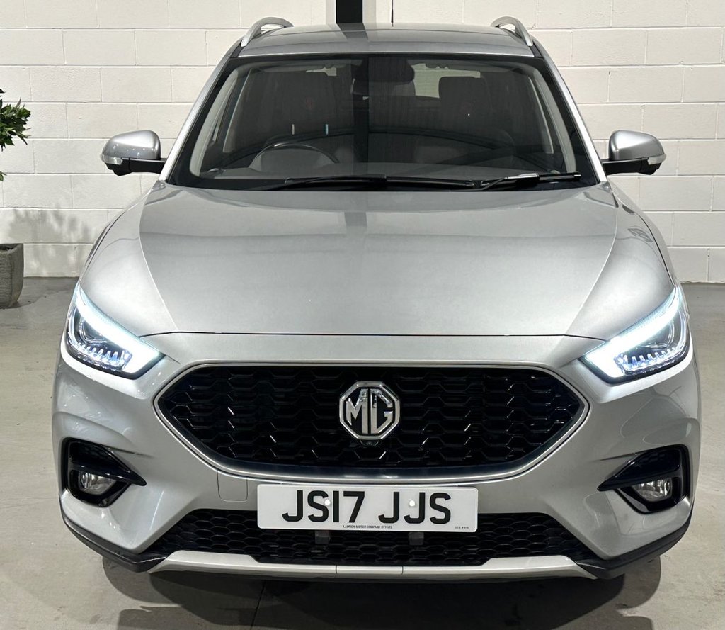 USED 2024 17 MG MG ZS MG ZS 1.0 T-GDI Exclusive SUV 5dr Petrol Auto Euro 6 (111 ps) 