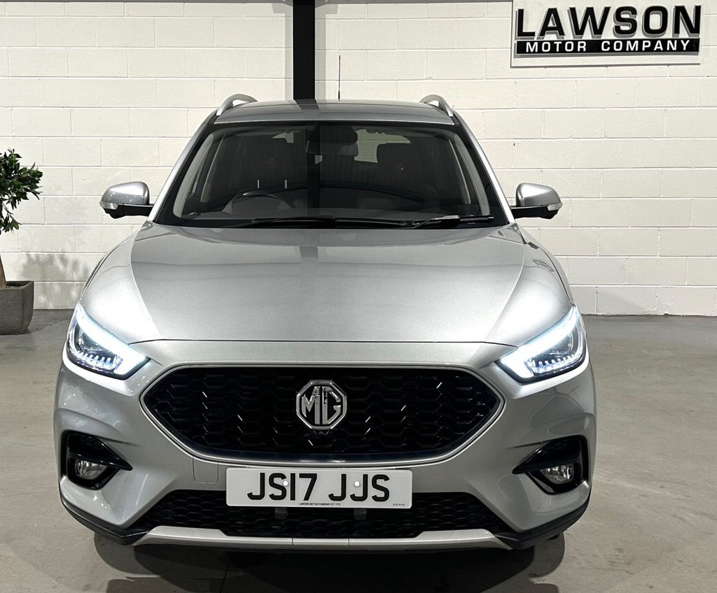 USED 2024 17 MG MG ZS MG ZS 1.0 T-GDI Exclusive SUV 5dr Petrol Auto Euro 6 (111 ps) 
