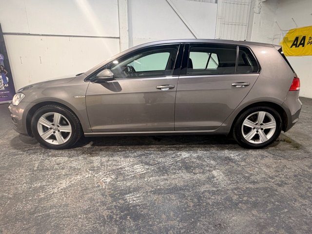 2016 VOLKSWAGEN GOLF - Photo 5