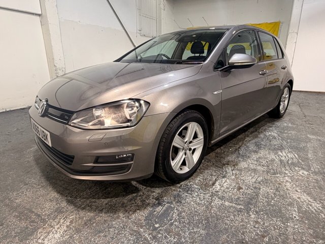 2016 VOLKSWAGEN GOLF - Photo 2