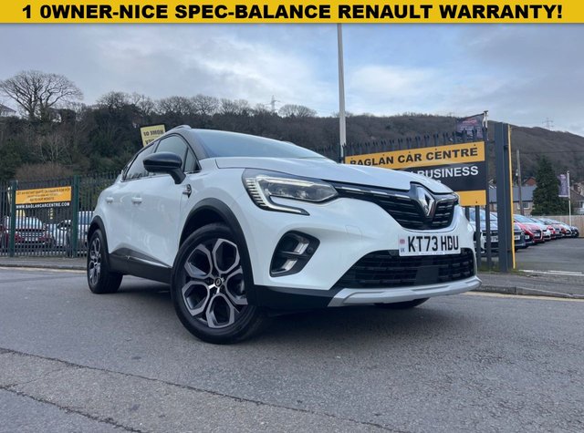 View our RENAULT CAPTUR