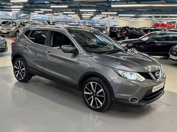 View our Nissan Qashqai