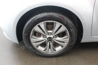 USED 2017 17 KIA VENGA 1.6 3 MPV 5dr Petrol Auto Euro 6 (123 bhp) 40,000 miles