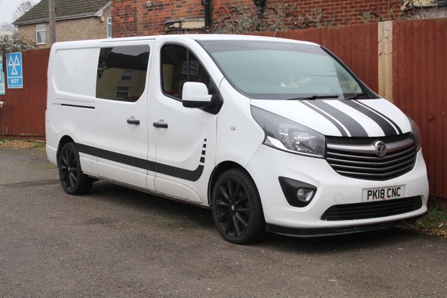 2018 VAUXHALL VIVARO