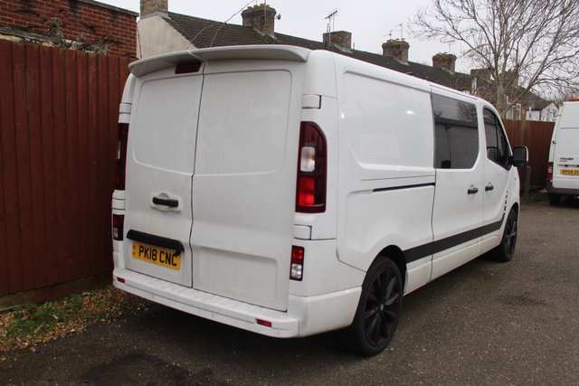 2018 VAUXHALL VIVARO - Photo 3