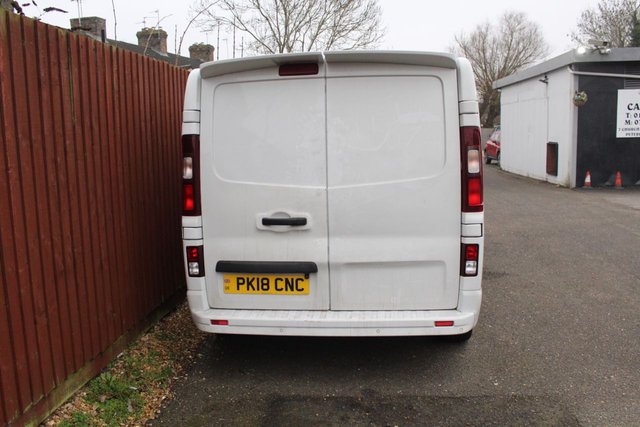 2018 VAUXHALL VIVARO - Photo 4