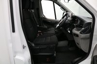 USED 2022 22 MAXUS DELIVER 9 2.0 D20 Base RWD 150 BHP L4 XLWB Luton Van Euro 6 ULEZ Compliant  No VAT | Air Conditioning | Voice Control System