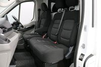USED 2022 22 MAXUS DELIVER 9 2.0 D20 Base RWD 150 BHP L4 XLWB Luton Van Euro 6 ULEZ Compliant  No VAT | Air Conditioning | Voice Control System