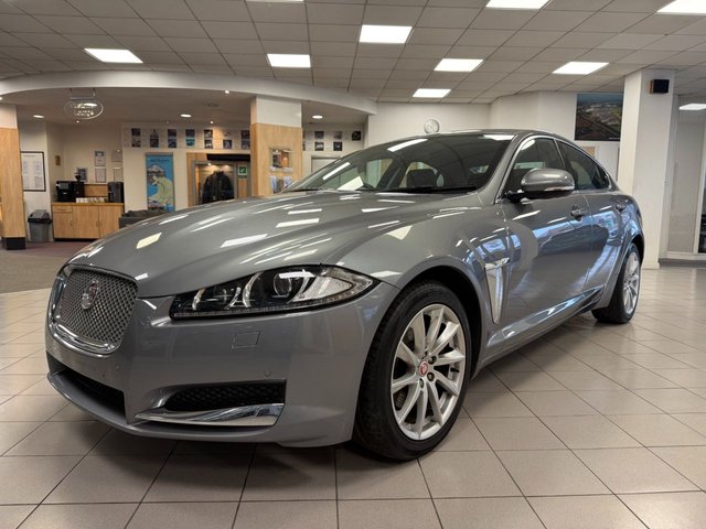 2013 Jaguar Xf 2.2L Premium Luxury 4dr - Photo 3