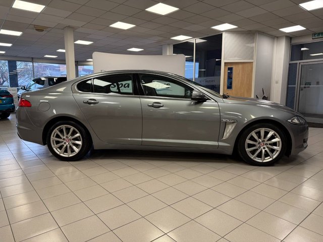 2013 Jaguar Xf 2.2L Premium Luxury 4dr - Photo 7