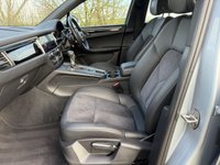 USED 2019 19 PORSCHE MACAN 3.0T V6 S SUV 5dr Petrol PDK 4WD Euro 6 (s/s) (354 ps) ONE PRIVATE OWNER FROM NEW,