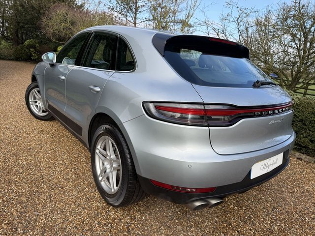 2019 PORSCHE MACAN - Photo 6