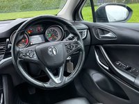 USED 2016 66 VAUXHALL ASTRA 1.6 CDTi BlueInjection Elite Nav Hatchback 5dr Diesel Manual Euro 6 (s/s) (136 ps) SAT NAV + CAMERA + PARKING SENSORS