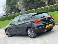 USED 2016 66 VAUXHALL ASTRA 1.6 CDTi BlueInjection Elite Nav Hatchback 5dr Diesel Manual Euro 6 (s/s) (136 ps) SAT NAV + CAMERA + PARKING SENSORS