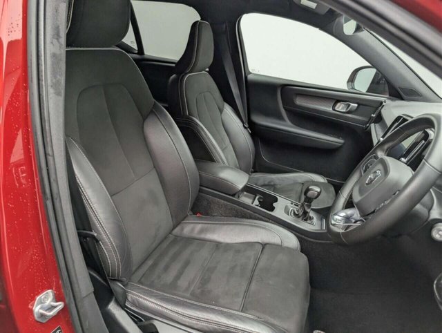 USED 2018 68 VOLVO XC40 1.5 T3 R-Design SUV 5dr Petrol Manual Euro 6 (s/s) (156 ps) LEATHER SEATS+PARKING SENSORS CLICK&COLLECT/HOME DELIVERY