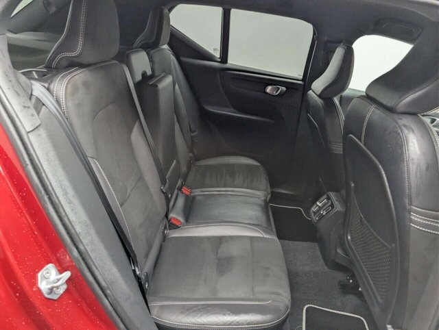 USED 2018 68 VOLVO XC40 1.5 T3 R-Design SUV 5dr Petrol Manual Euro 6 (s/s) (156 ps) LEATHER SEATS+PARKING SENSORS CLICK&COLLECT/HOME DELIVERY