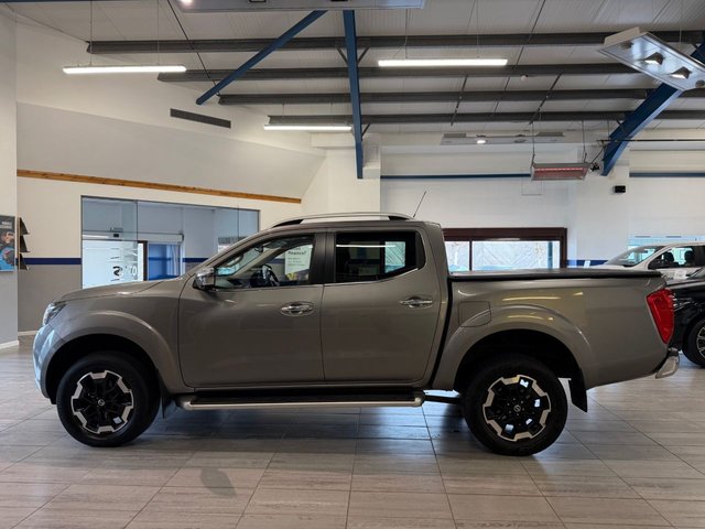 2021 Nissan Navara 2.3L Tekna 4dr - Photo 4
