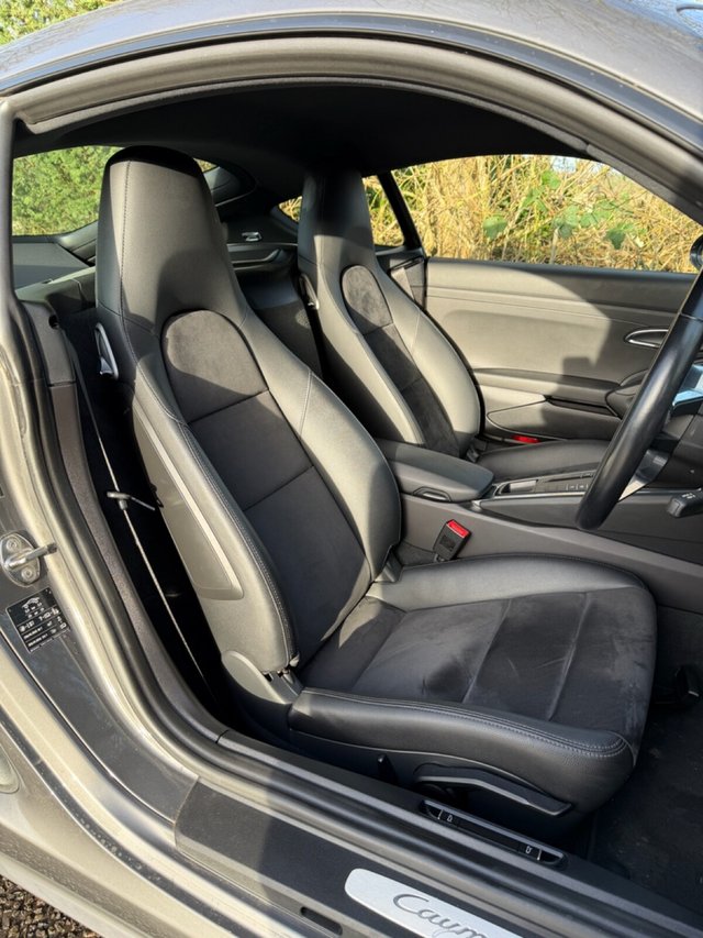 2019 Porsche 718 Cayman 2L null 2dr - Photo 4