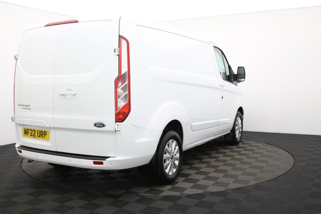 2022 Ford Transit Custom 2L Limited 5dr - Photo 4