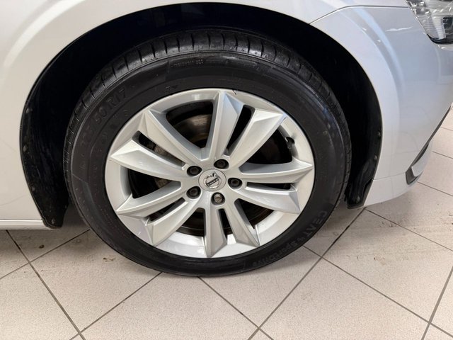 2019 Volvo V60 2L Momentum Plus 5dr - Photo 11