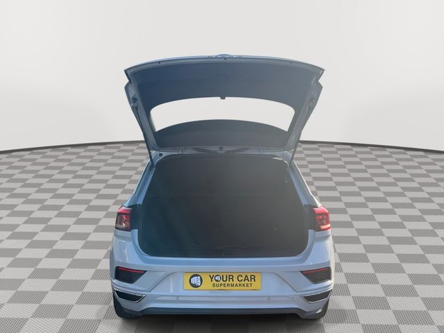 2021 VOLKSWAGEN T-ROC - Photo 12