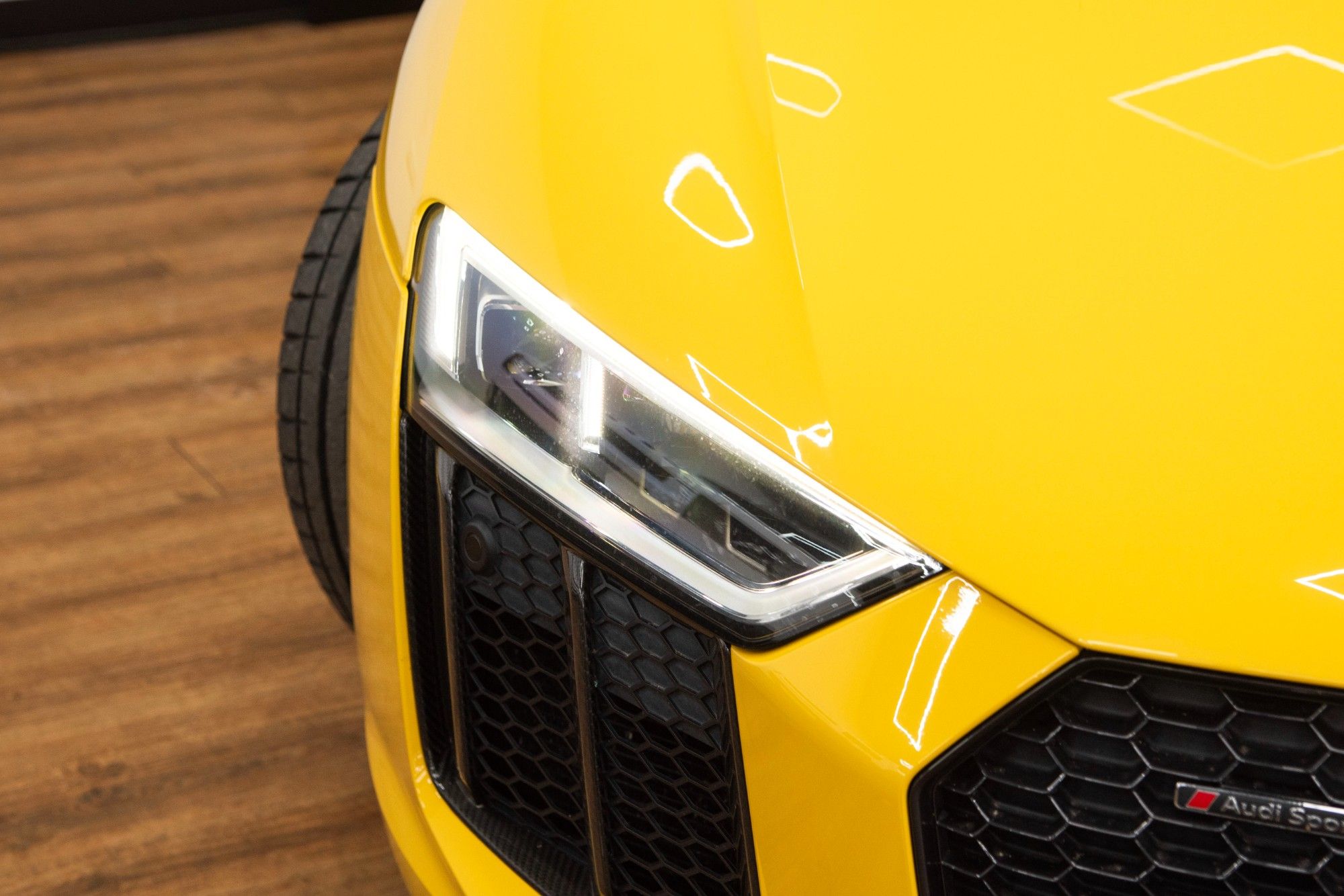 USED 2018 R AUDI R8 5.2 FSI V10 Plus Coupe  