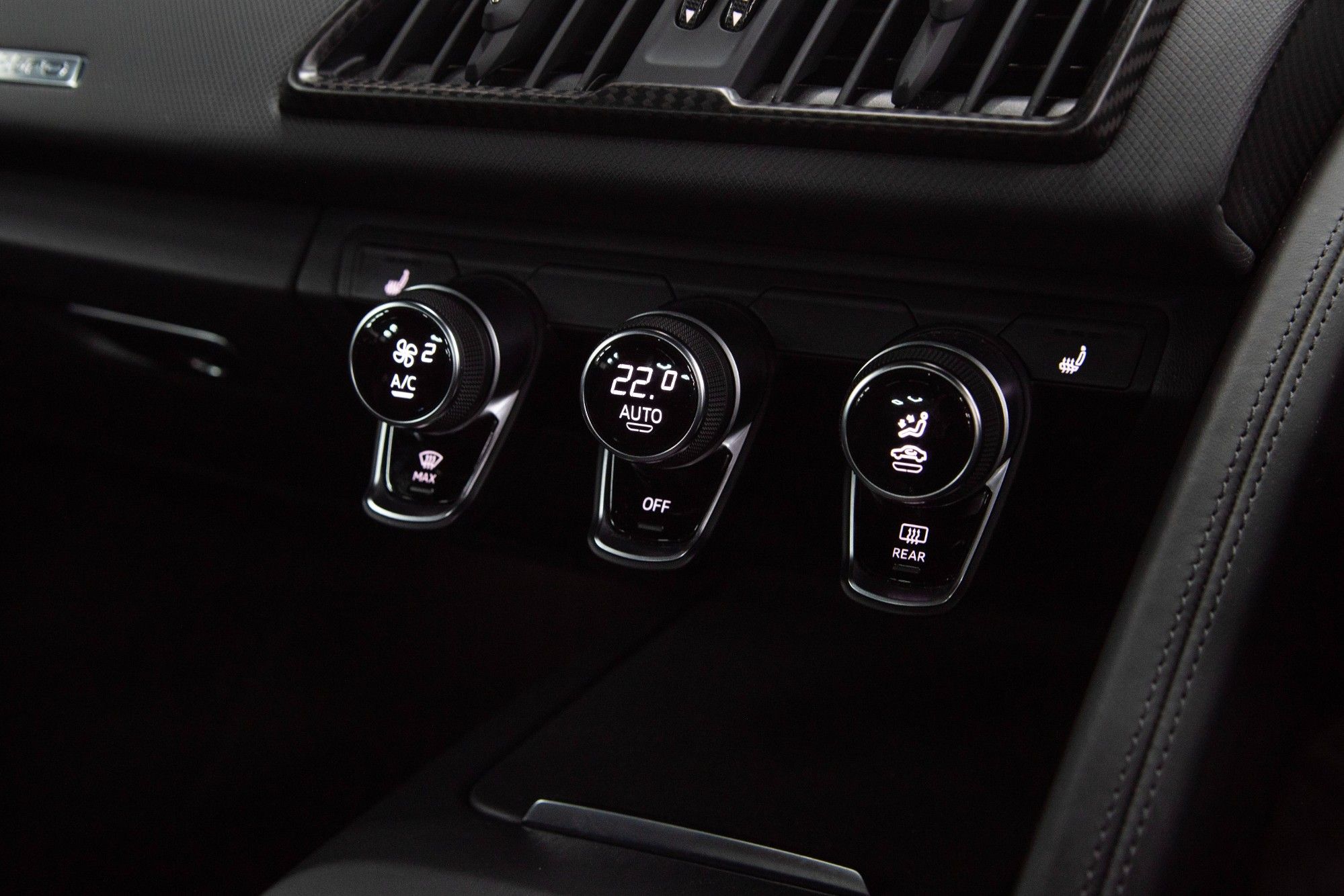 USED 2018 R AUDI R8 5.2 FSI V10 Plus Coupe  