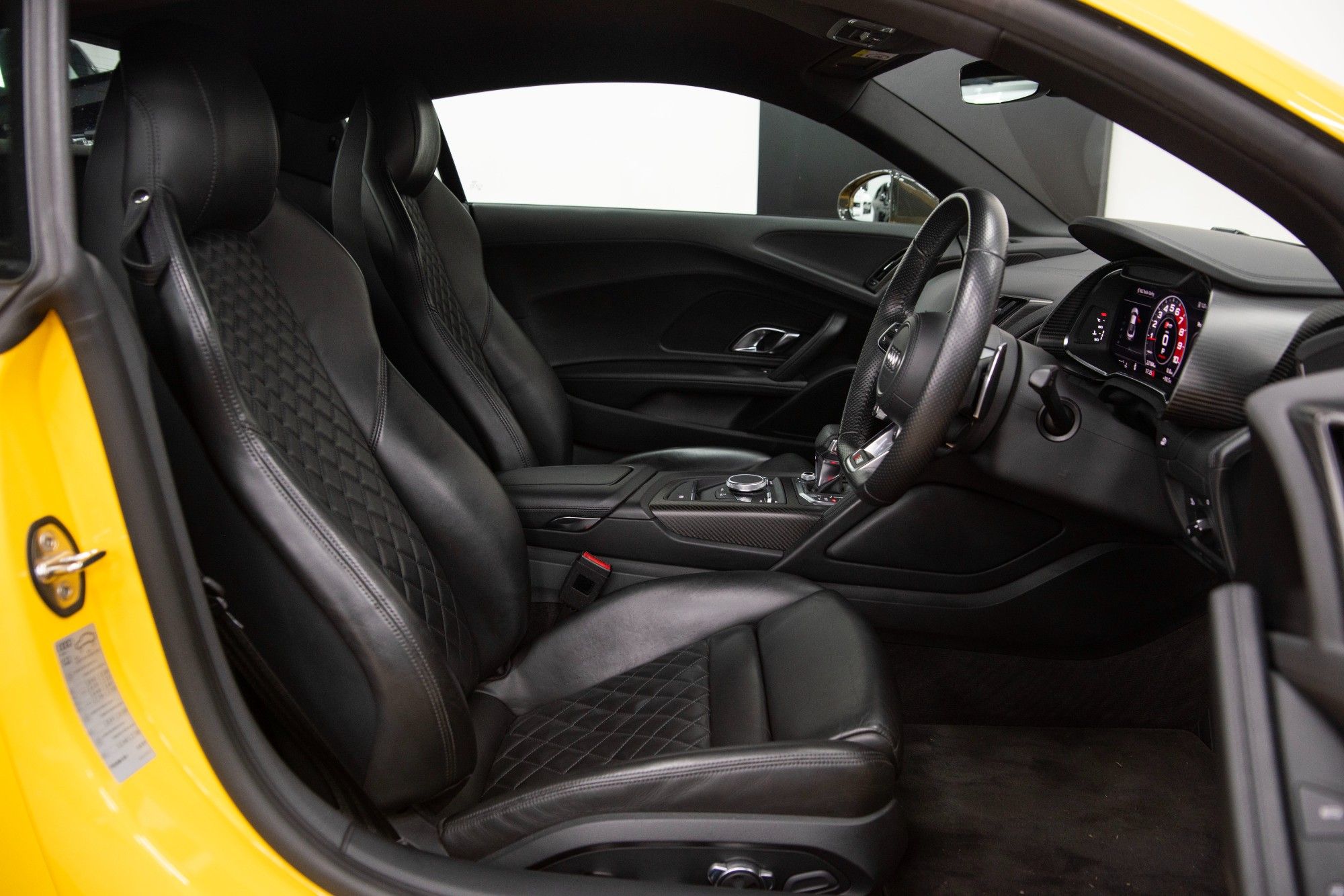 USED 2018 R AUDI R8 5.2 FSI V10 Plus Coupe  