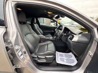 USED 2019 19 TOYOTA C-HR 1.8 VVT-h Excel SUV 5dr Petrol Hybrid CVT Euro 6 (s/s) (122 ps) 