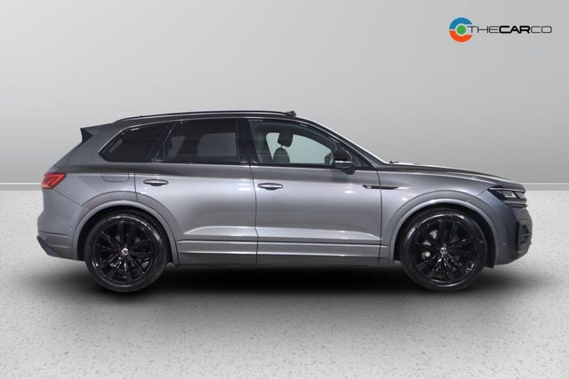 2023 Volkswagen Touareg - Photo 9