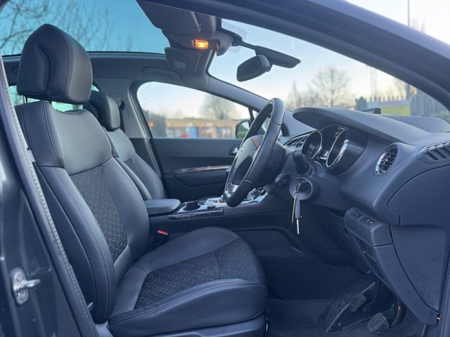 2015 Peugeot 3008 1.7L Se 5dr - Photo 9