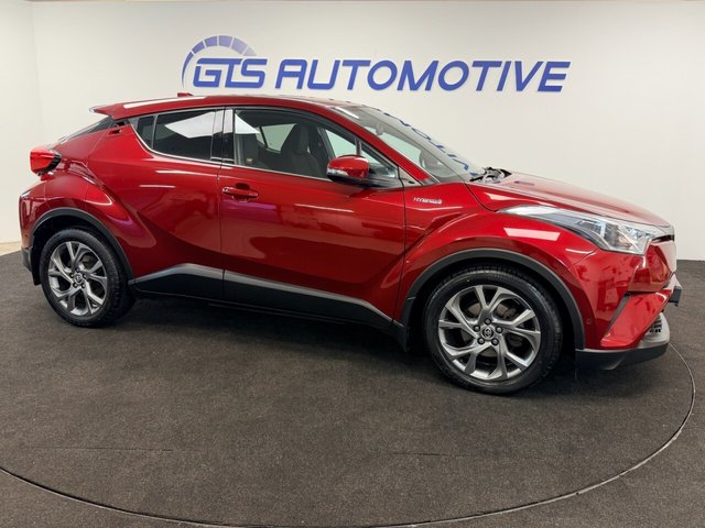 2019 TOYOTA C-HR - Photo 8