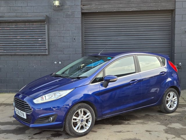 2016 FORD FIESTA - Photo 2