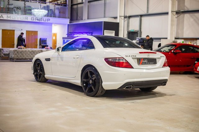 2013 Mercedes-Benz Slk 2.1L Amg Sport 2dr - Photo 4