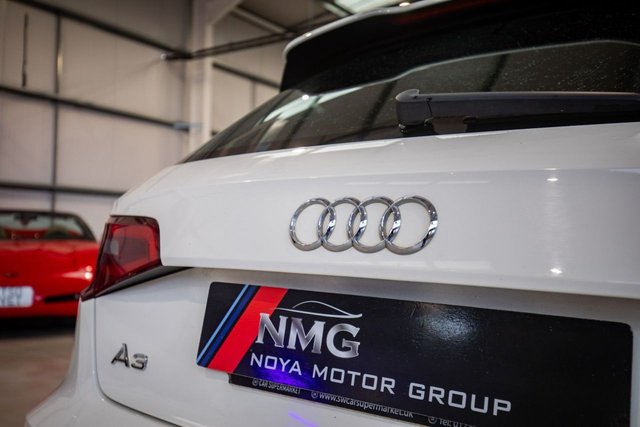 2015 Audi A3 2L S Line 5dr - Photo 12