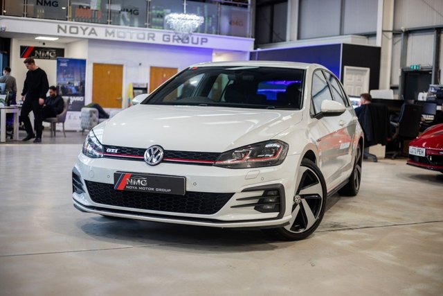 2017 Volkswagen Golf 2L GTI 5dr - Photo 5