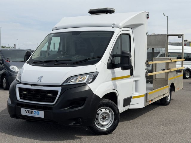 View our PEUGEOT BOXER