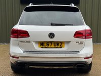 USED 2017 67 VOLKSWAGEN TOUAREG 3.0 TDI V6 R-Line Plus SUV 5dr Diesel Tiptronic 4WD Euro 6 (s/s) (204 ps) 