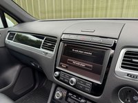 USED 2017 67 VOLKSWAGEN TOUAREG 3.0 TDI V6 R-Line Plus SUV 5dr Diesel Tiptronic 4WD Euro 6 (s/s) (204 ps) 