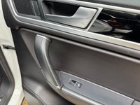 USED 2017 67 VOLKSWAGEN TOUAREG 3.0 TDI V6 R-Line Plus SUV 5dr Diesel Tiptronic 4WD Euro 6 (s/s) (204 ps) 