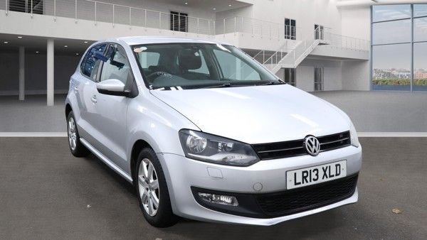 2013 VOLKSWAGEN POLO