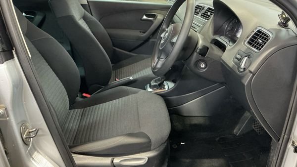 2013 VOLKSWAGEN POLO 1.4 Match Edition Hatchback 5dr Petrol DSG Euro 5 (85 ps) - Photo 8