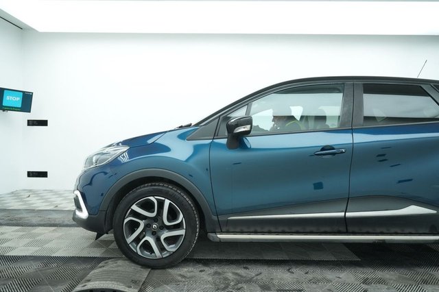 2018 Renault Captur 0.9L Iconic 5dr - Photo 4