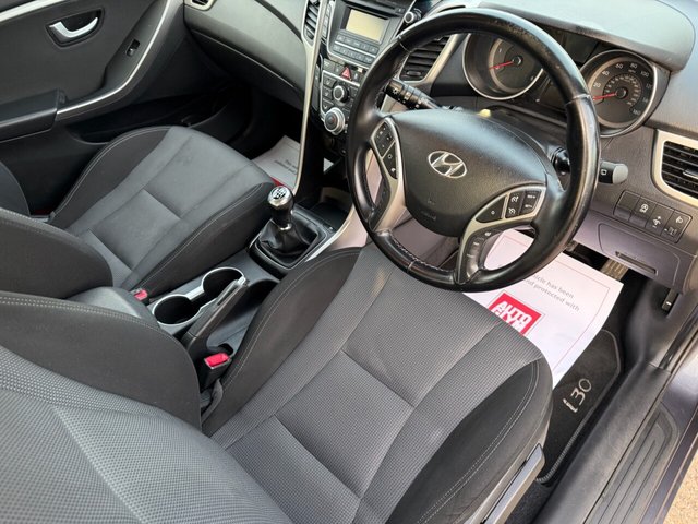 2015 HYUNDAI I30 1.6 CRDi Blue Drive SE Tourer 5dr Diesel Manual Euro 6 (s/s) (110 ps) - Photo 10
