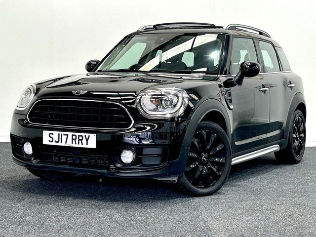 2017 MINI Countryman 1.5 Cooper SUV 5dr Petrol Manual Euro 6 (s/s) (136 ps) photo