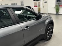 USED 2024 73 JEEP Avenger 1.2 Turbo Altitude+ SUV 5dr Petrol Manual Euro 6 (s/s) (100 ps) 