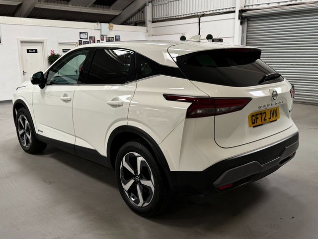 View our NISSAN QASHQAI